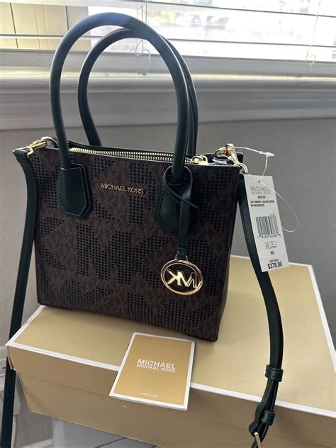 md messenger michael kors|Michael Kors Messenger and Crossbody Bags .